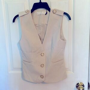New with tag women 3 button vest